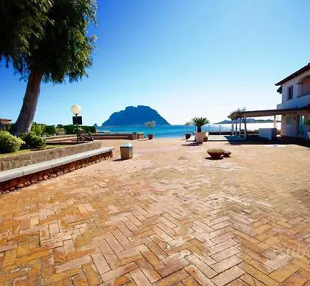 Villa Francesca By Ddv Tourist Apartments Nyaraló
